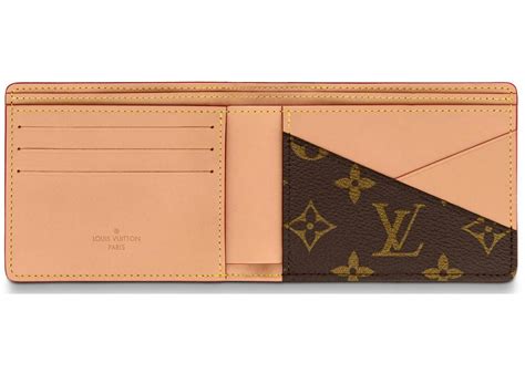 Products by Louis Vuitton: Multiple Wallet.